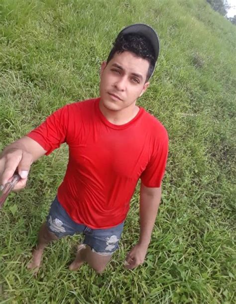 contactos gay guipuzcoa|Hombre busca hombre en Guipuzcoa